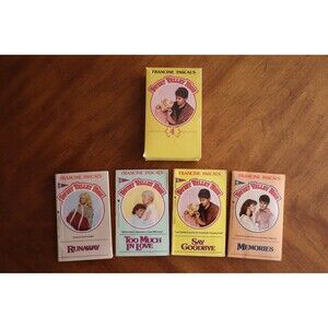 Sweet Valley High Boxed Book Set 4 # 21 22 23 24 By Francine Pascal  Paperback